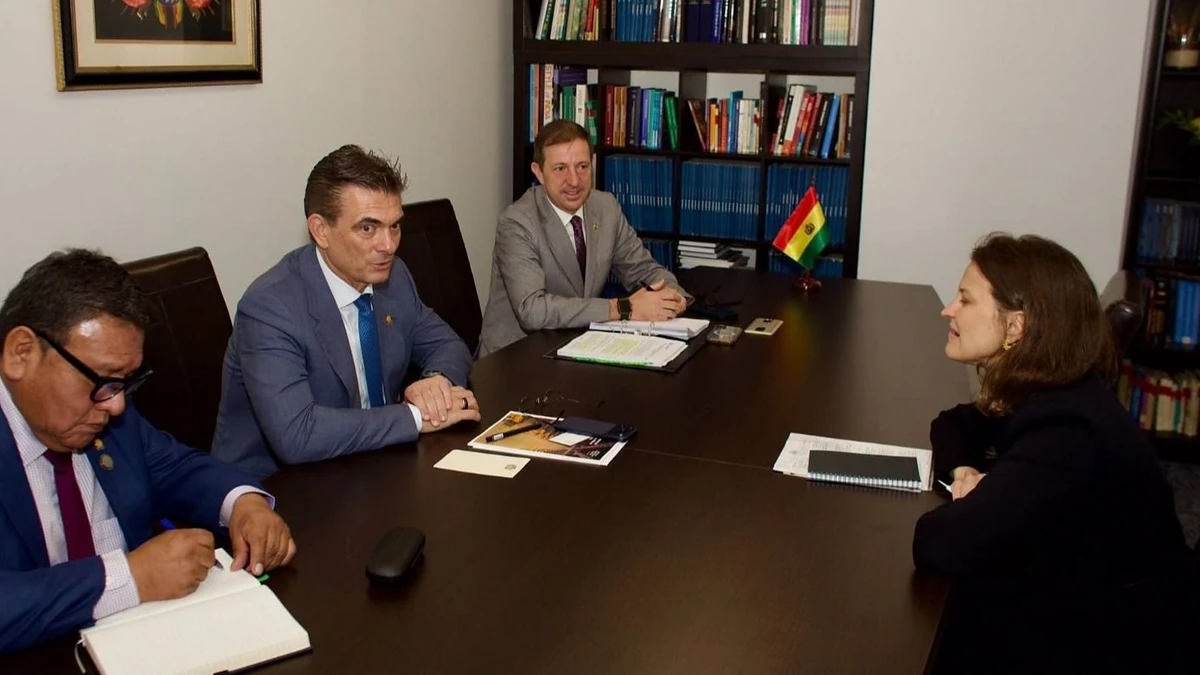 Paz tras intensas reuniones en EEUU: “10.000 millones de dólares van a llegar a Bolivia”